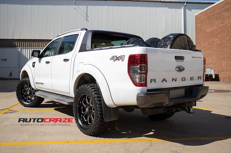 FORD RANGER BUCK 25 XD GLOSS BLACK MILLED ACCENTS